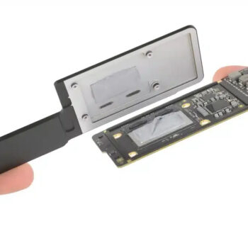 Thay quạt tản nhiệt MacBook Air 13 inch M1 2020