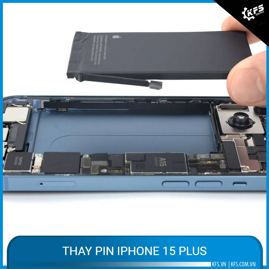 thay-pin-iphone-15-plus (1)