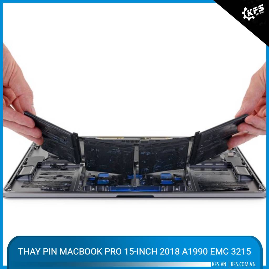 thay-pin-macbook-pro-15-inch-2018-a1990-emc-3215 (1)