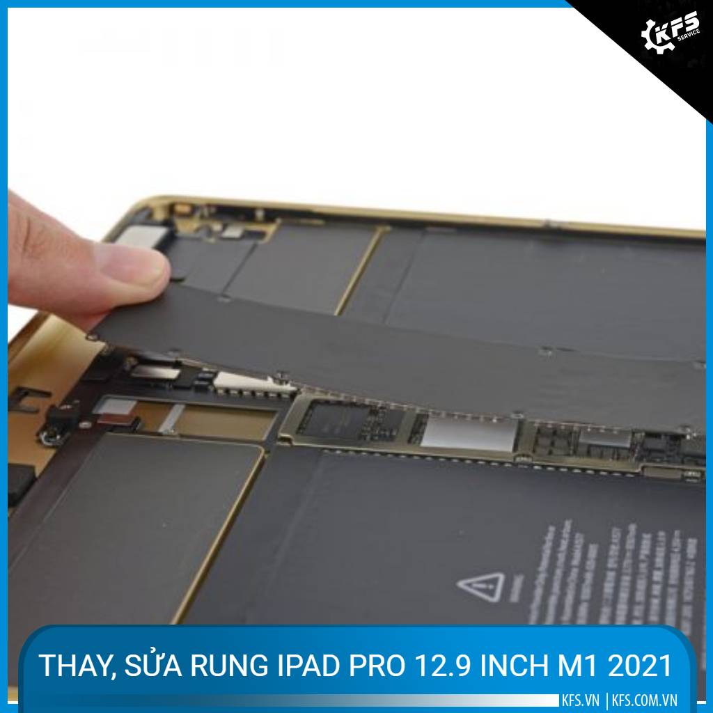 thay-sua-rung-ipad-pro-12-9-inch-m1-2021 (1)